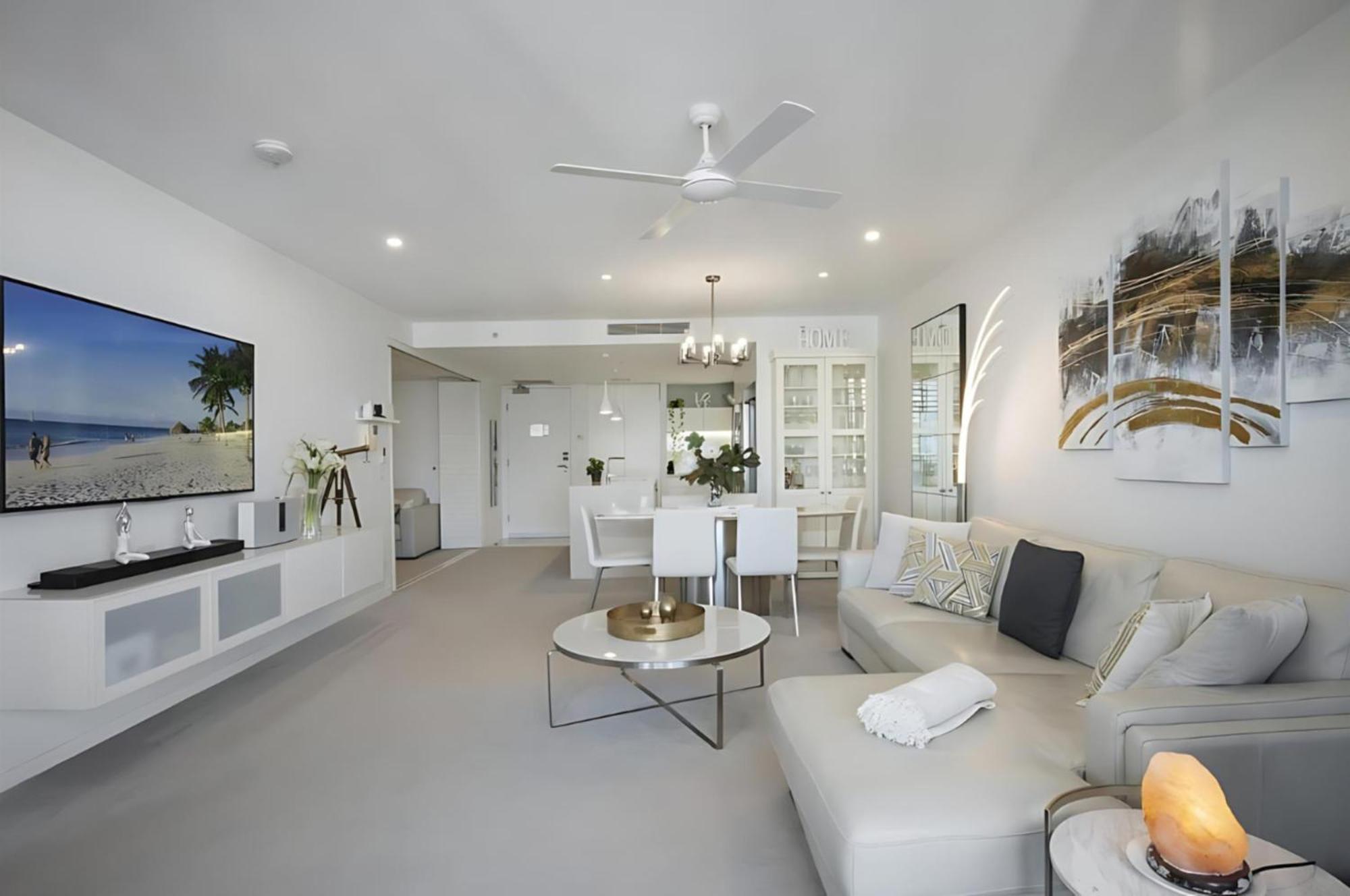 Peppers Oracle Luxury Broadbeach Apartment *